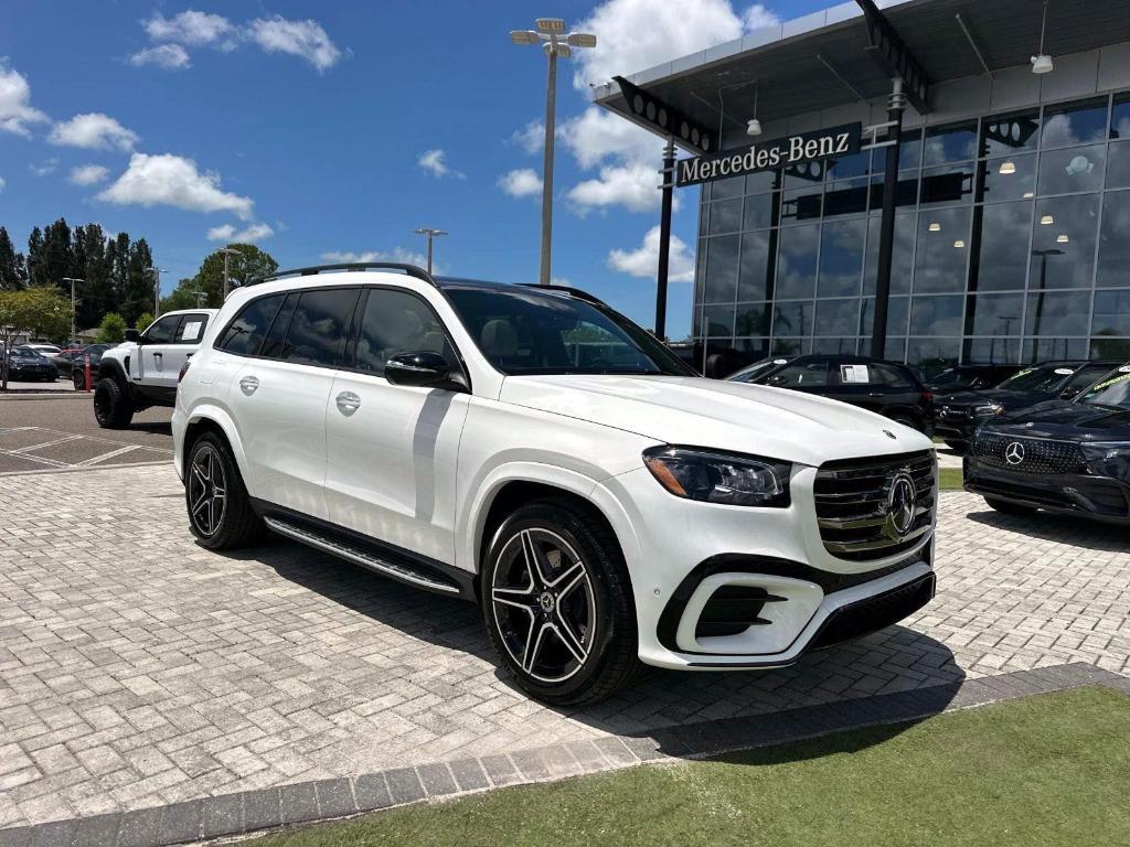 new 2025 Mercedes-Benz GLS 450 car, priced at $97,430