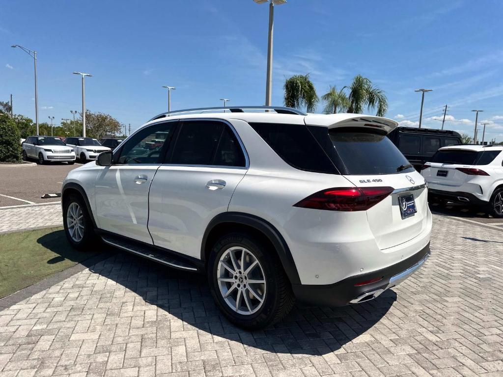 new 2025 Mercedes-Benz GLE 450 car, priced at $76,190