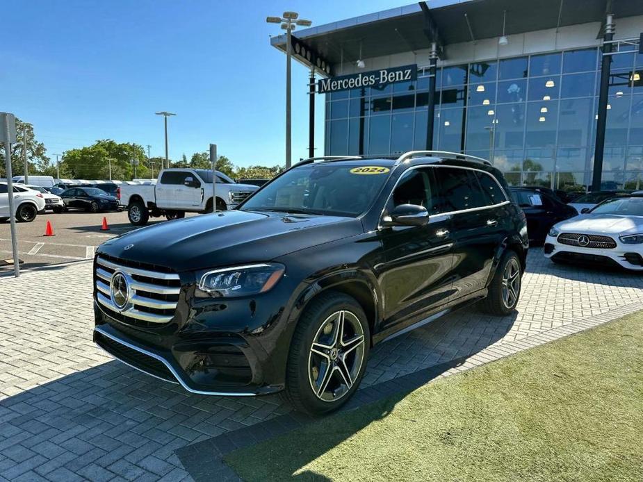 new 2024 Mercedes-Benz GLS 450 car, priced at $93,875