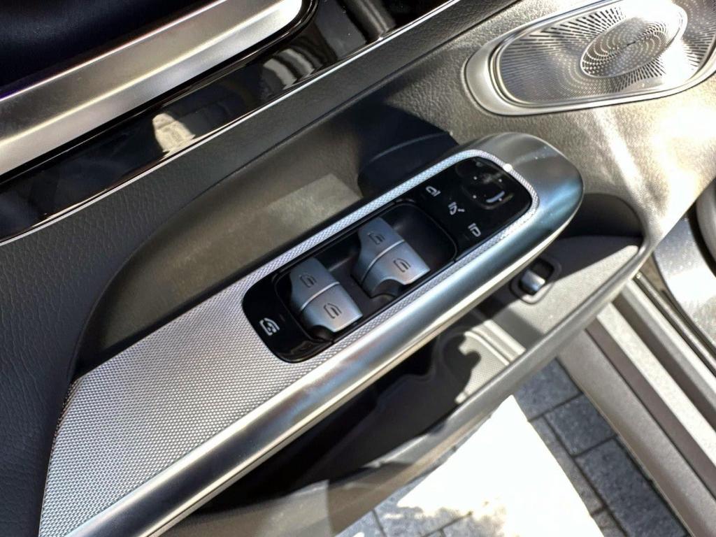 new 2025 Mercedes-Benz GLC 300 car, priced at $57,485