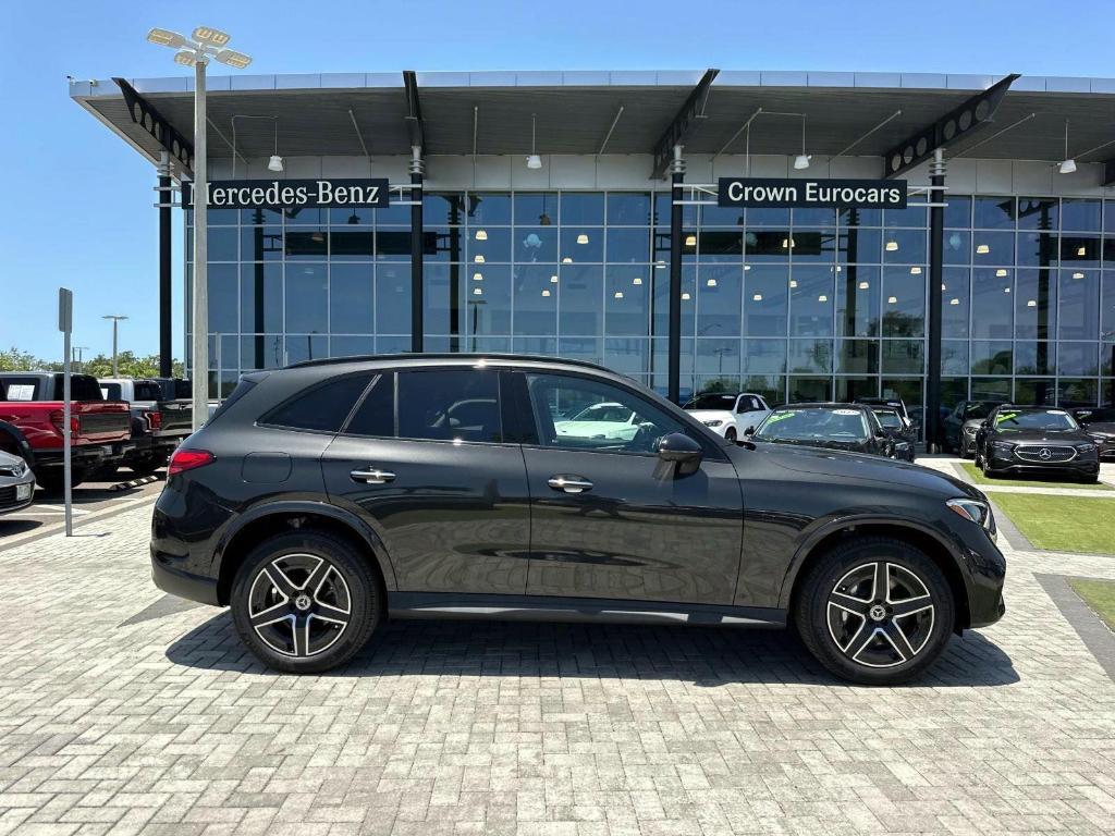new 2025 Mercedes-Benz GLC 300 car, priced at $57,485