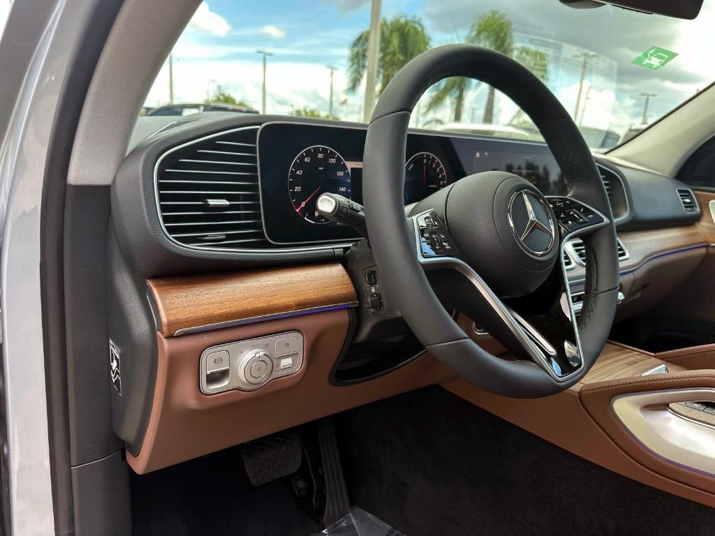 new 2025 Mercedes-Benz GLE 450e car, priced at $79,010