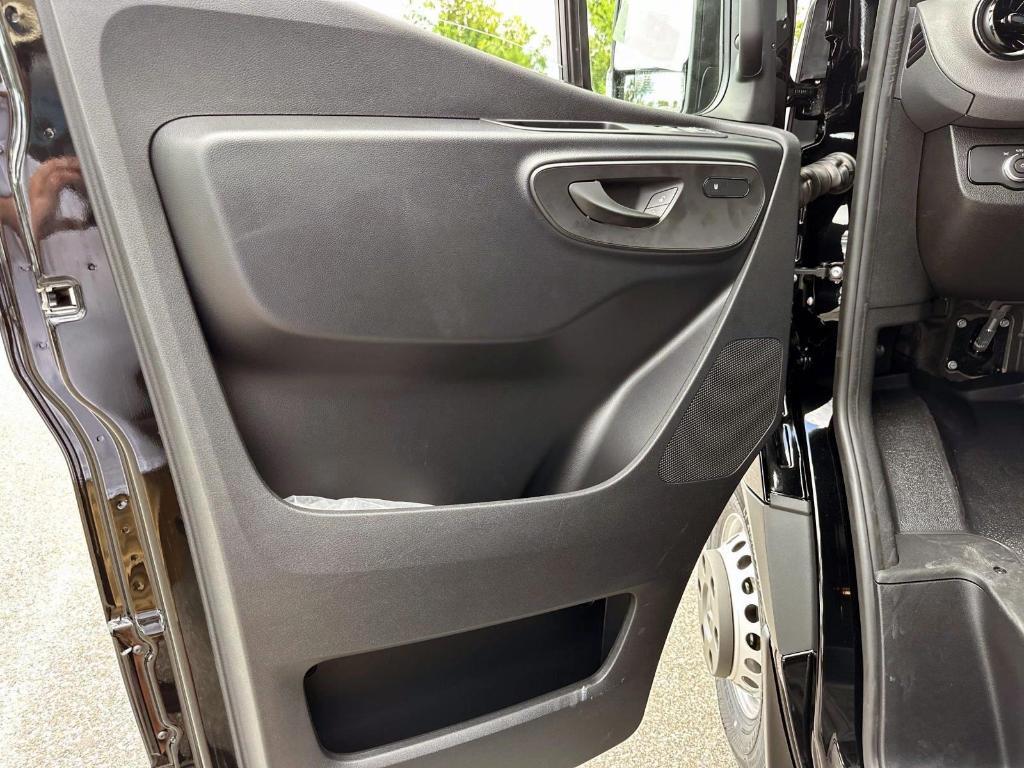 new 2025 Mercedes-Benz Sprinter 3500 car, priced at $77,144