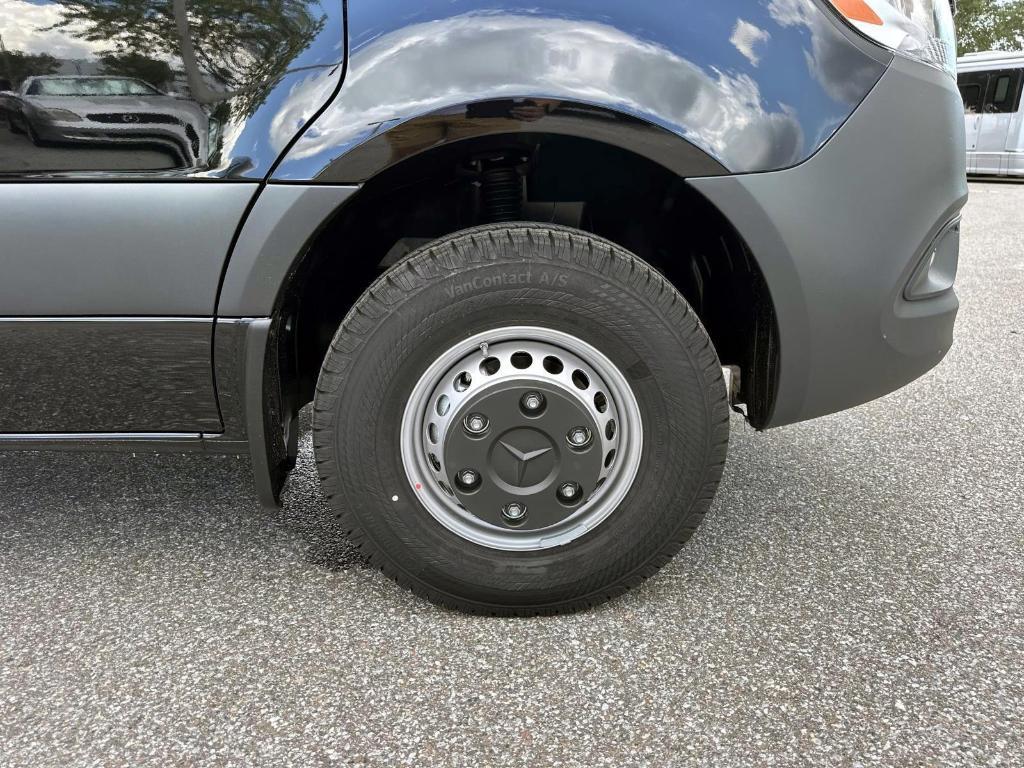 new 2025 Mercedes-Benz Sprinter 3500 car, priced at $77,144