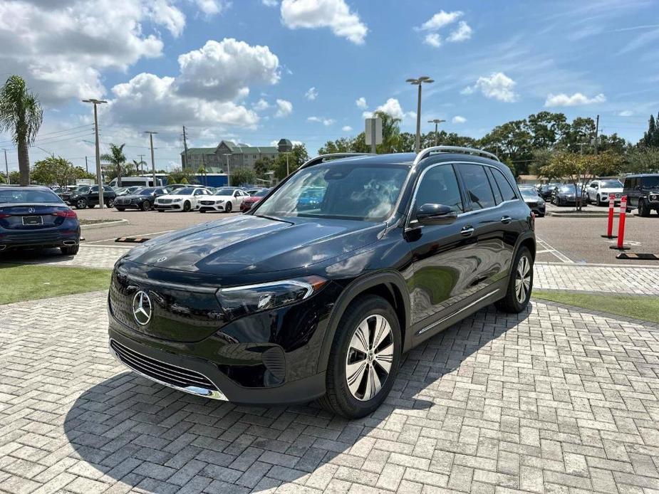 new 2024 Mercedes-Benz EQB 300 car, priced at $59,295