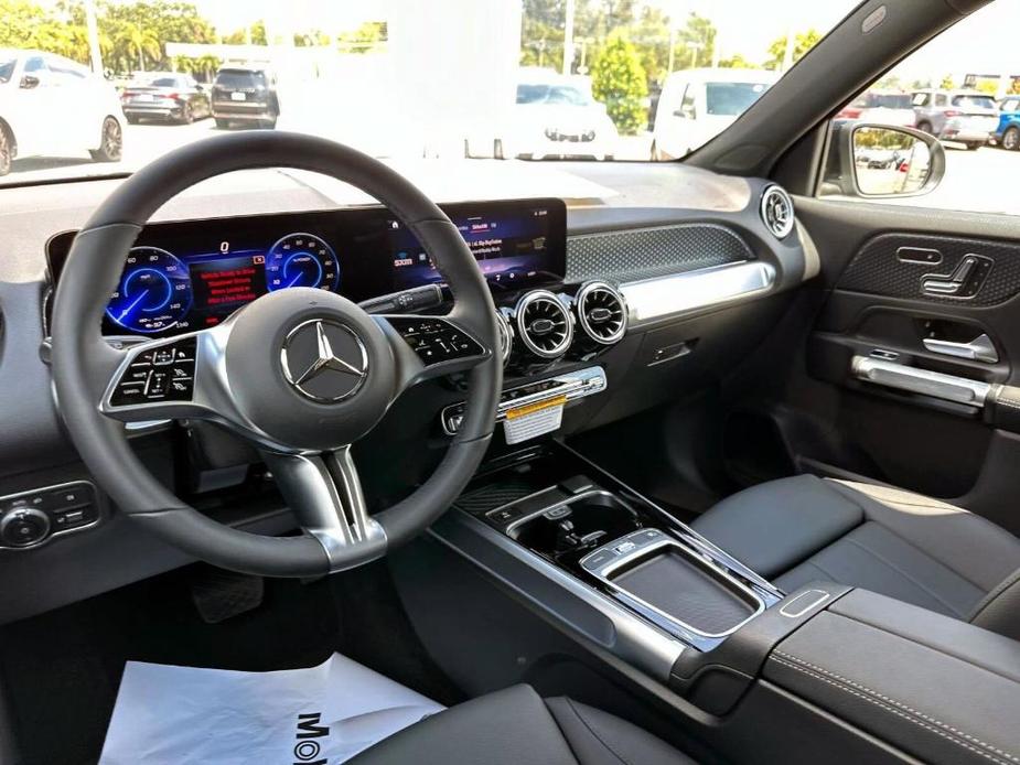 new 2024 Mercedes-Benz EQB 300 car, priced at $59,295