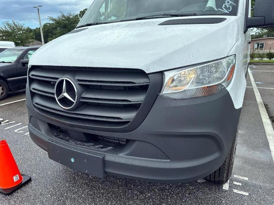 new 2024 Mercedes-Benz Sprinter 2500 car, priced at $67,768