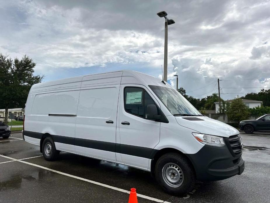 new 2024 Mercedes-Benz Sprinter 2500 car, priced at $67,768