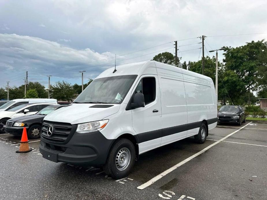 new 2024 Mercedes-Benz Sprinter 2500 car, priced at $67,768