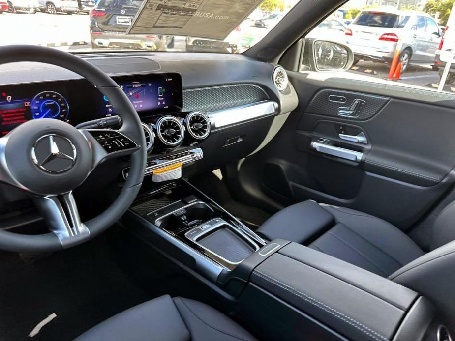 new 2024 Mercedes-Benz EQB 300 car, priced at $59,295