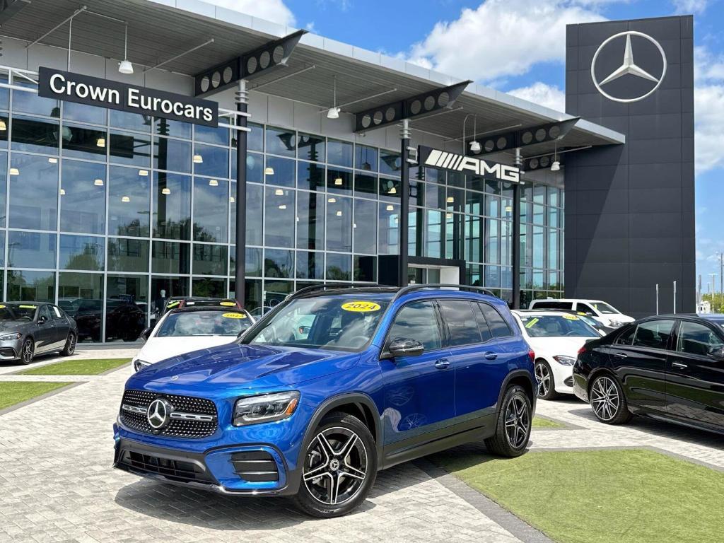 new 2024 Mercedes-Benz GLB 250 car, priced at $53,670