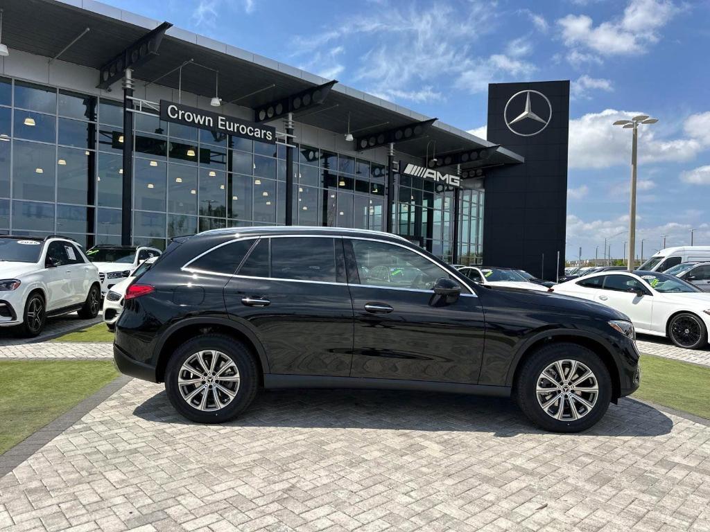 new 2025 Mercedes-Benz GLC 300 car, priced at $57,535