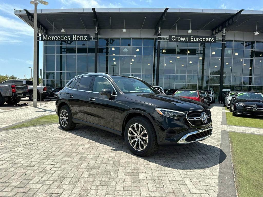 new 2025 Mercedes-Benz GLC 300 car, priced at $57,535