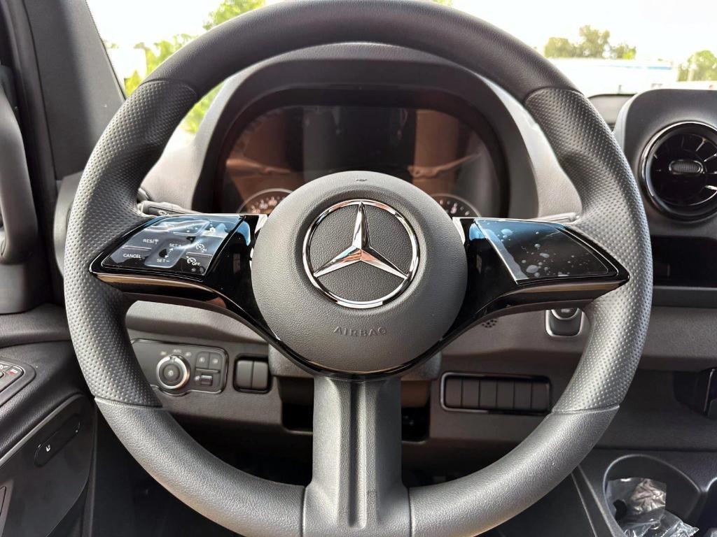 new 2025 Mercedes-Benz Sprinter 3500 car, priced at $77,144