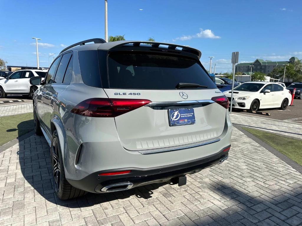 new 2025 Mercedes-Benz GLE 450 car, priced at $85,630
