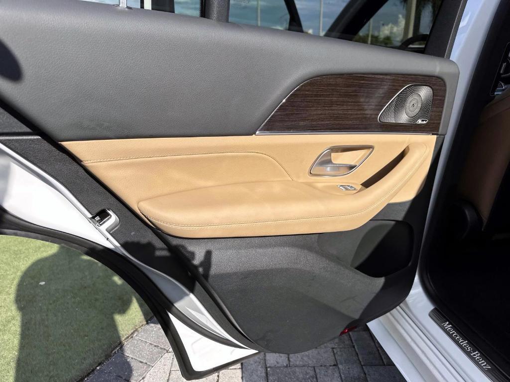 used 2024 Mercedes-Benz GLE 450 Plug-In Hybrid car, priced at $61,788