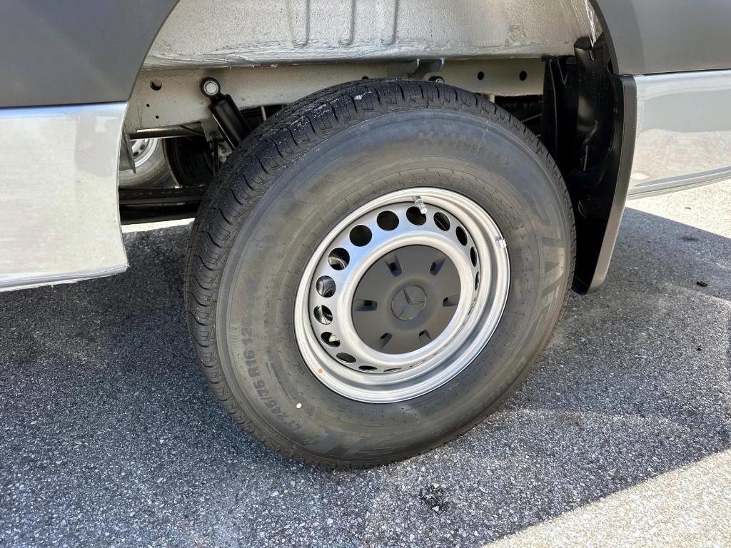 new 2025 Mercedes-Benz Sprinter 2500 car, priced at $78,173