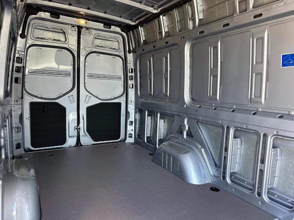new 2025 Mercedes-Benz Sprinter 2500 car, priced at $78,173