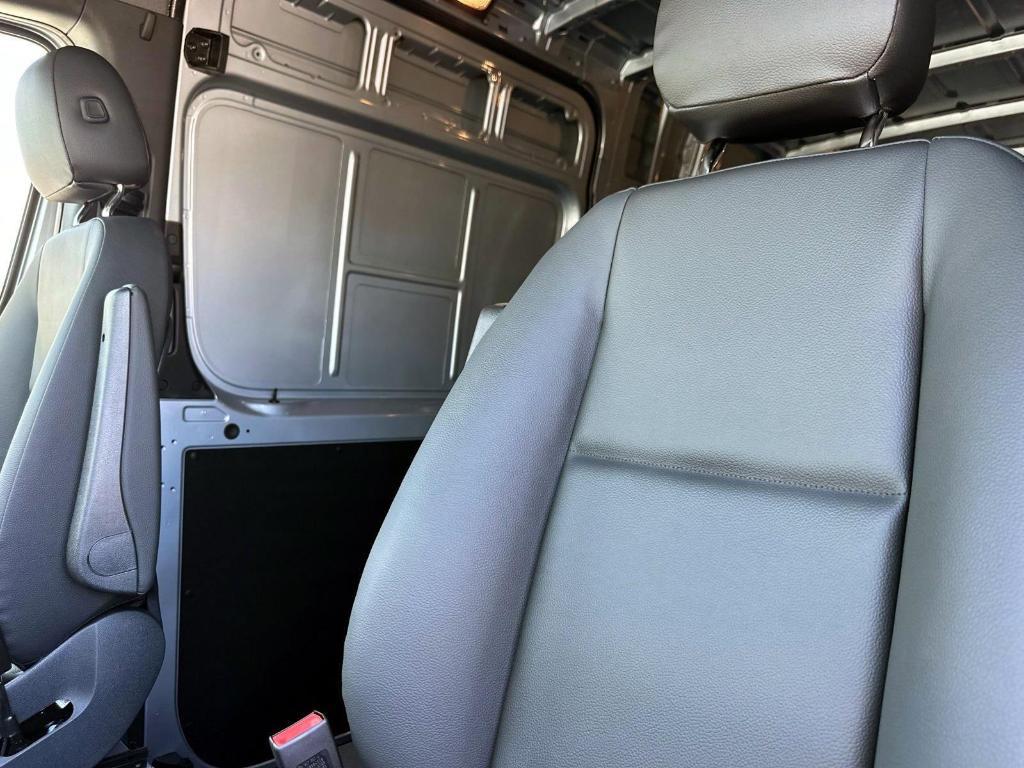 new 2025 Mercedes-Benz Sprinter 2500 car, priced at $78,173