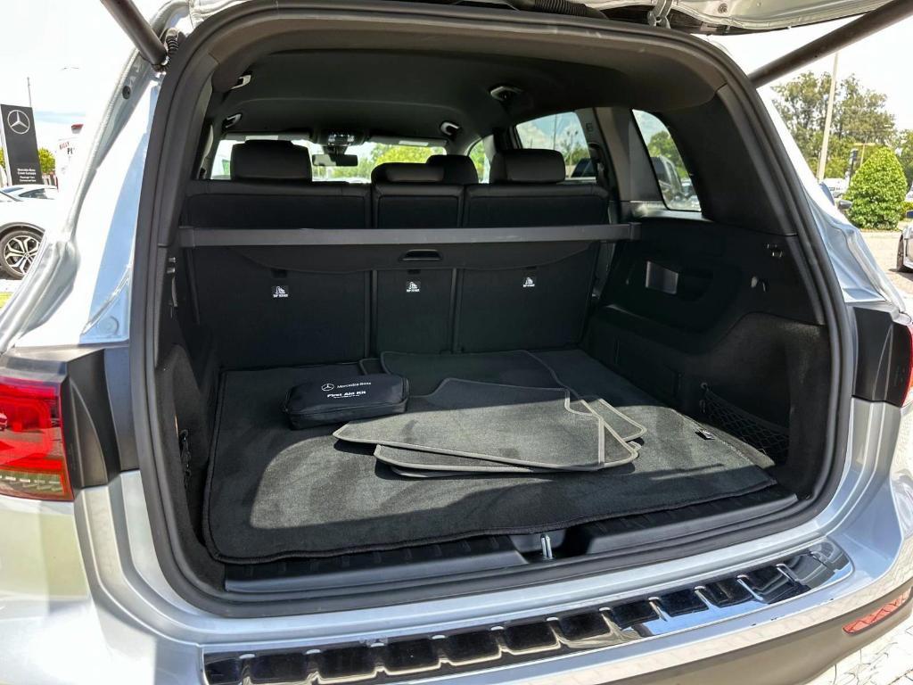 used 2022 Mercedes-Benz GLB 250 car, priced at $29,855