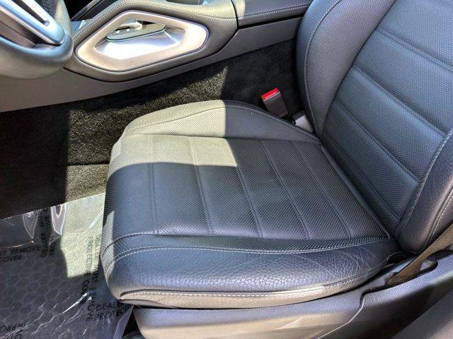 used 2022 Mercedes-Benz GLE 450 car, priced at $54,833