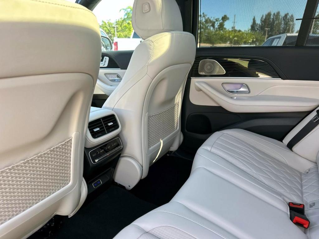 new 2025 Mercedes-Benz AMG GLE 63 car, priced at $148,150