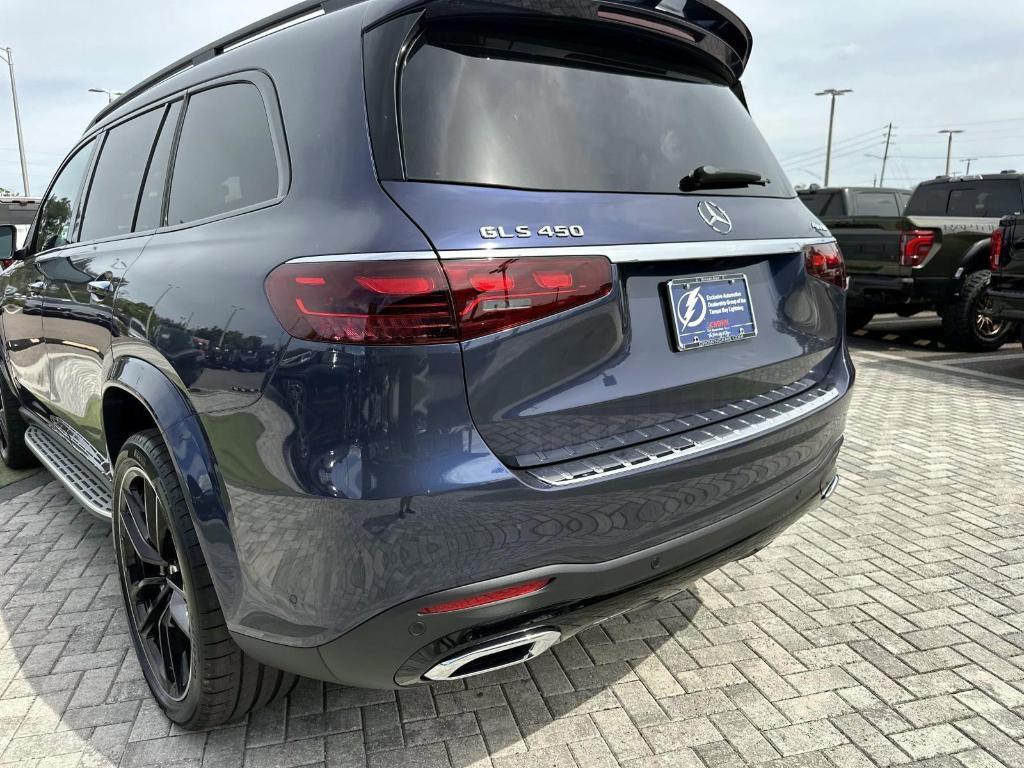 new 2026 Mercedes-Benz GLS 450 car, priced at $106,525