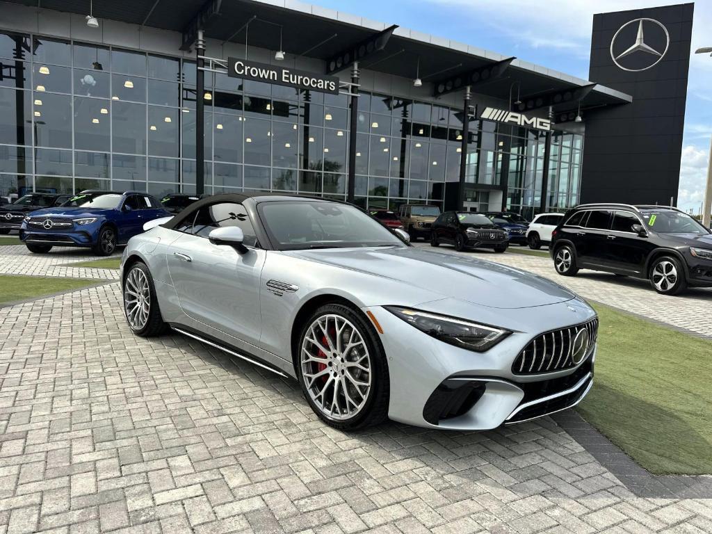 new 2026 Mercedes-Benz AMG SL 55 car, priced at $153,250