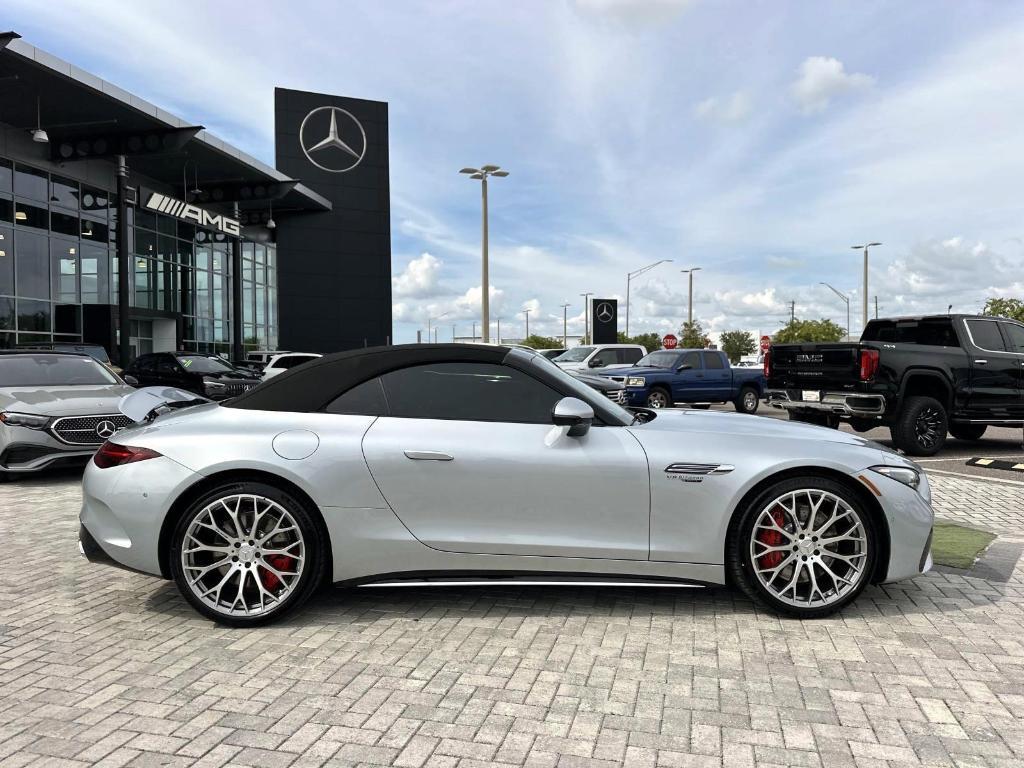 new 2026 Mercedes-Benz AMG SL 55 car, priced at $153,250