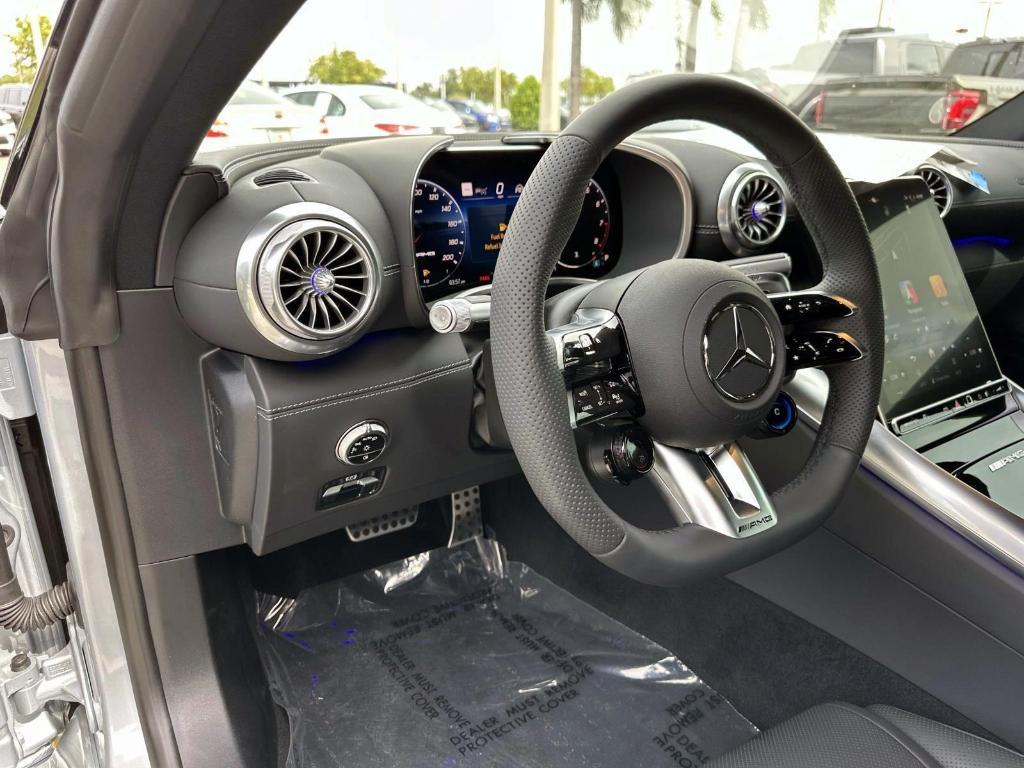 new 2026 Mercedes-Benz AMG SL 55 car, priced at $153,250