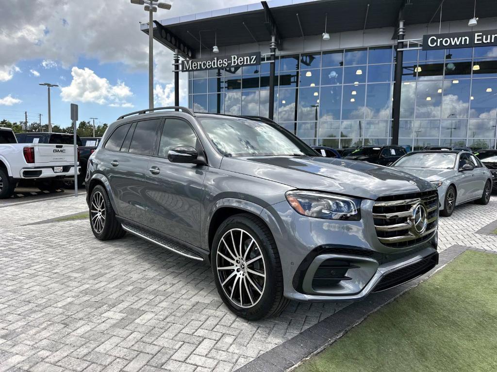 new 2026 Mercedes-Benz GLS 580 car, priced at $120,885