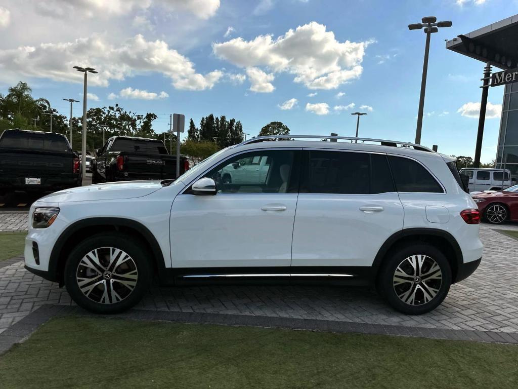 new 2025 Mercedes-Benz GLB 250 car, priced at $49,460