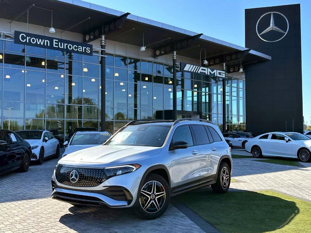 new 2024 Mercedes-Benz EQB 250 car, priced at $62,125