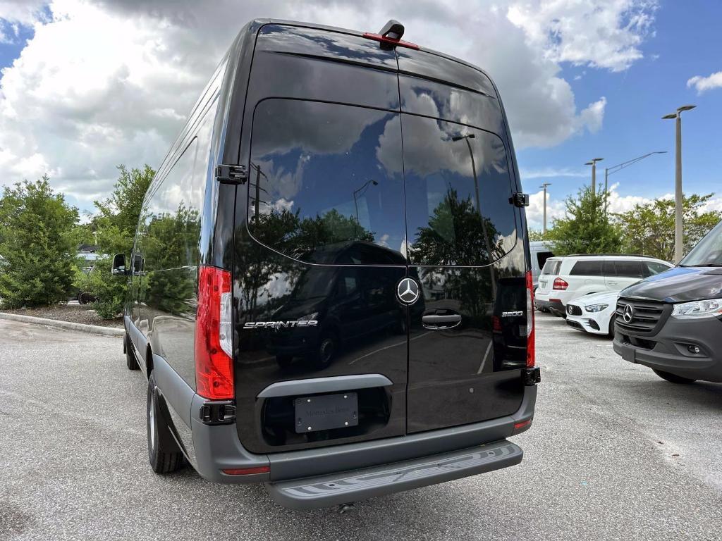 new 2025 Mercedes-Benz Sprinter 3500 car, priced at $77,144