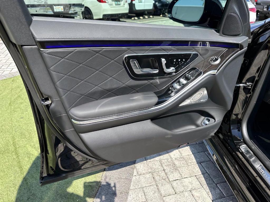 new 2025 Mercedes-Benz S-Class car, priced at $137,580