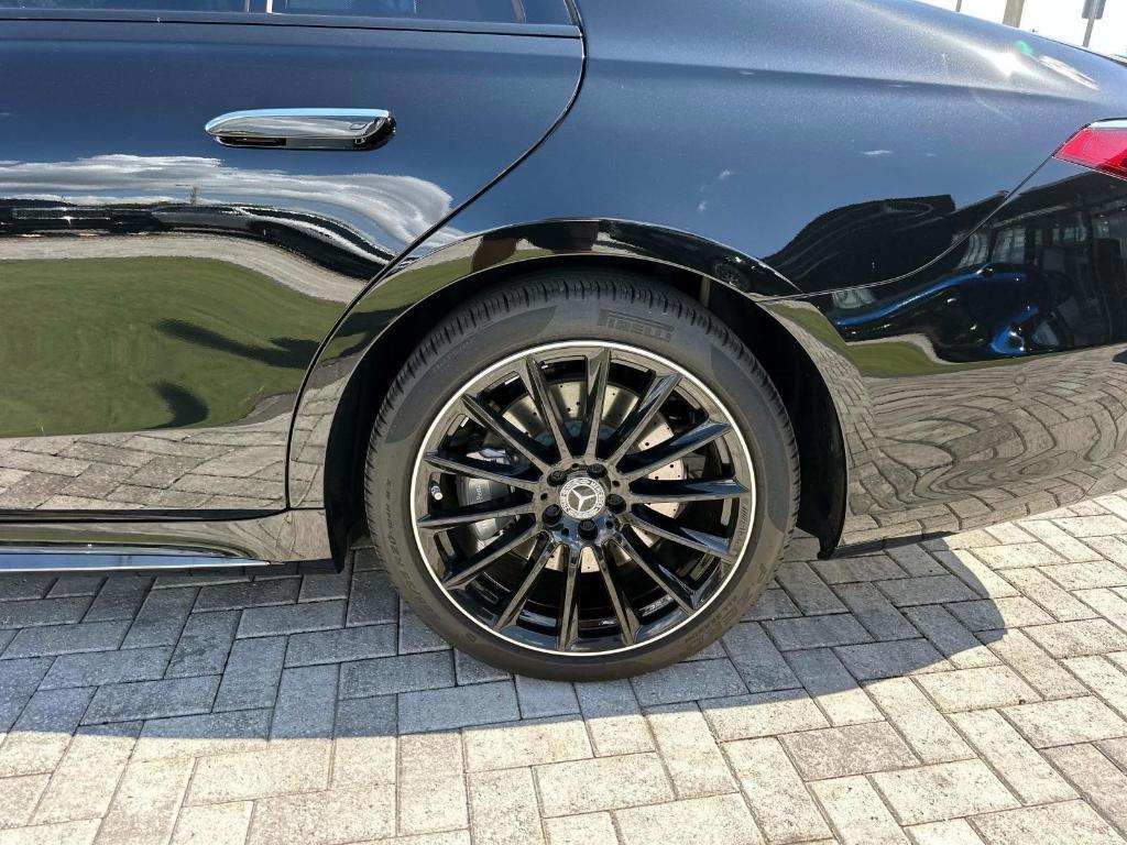 new 2025 Mercedes-Benz S-Class car, priced at $137,580