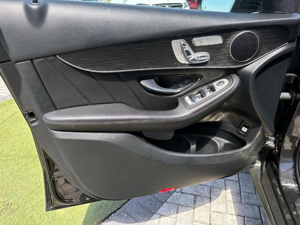 used 2021 Mercedes-Benz GLC 300 car, priced at $39,968