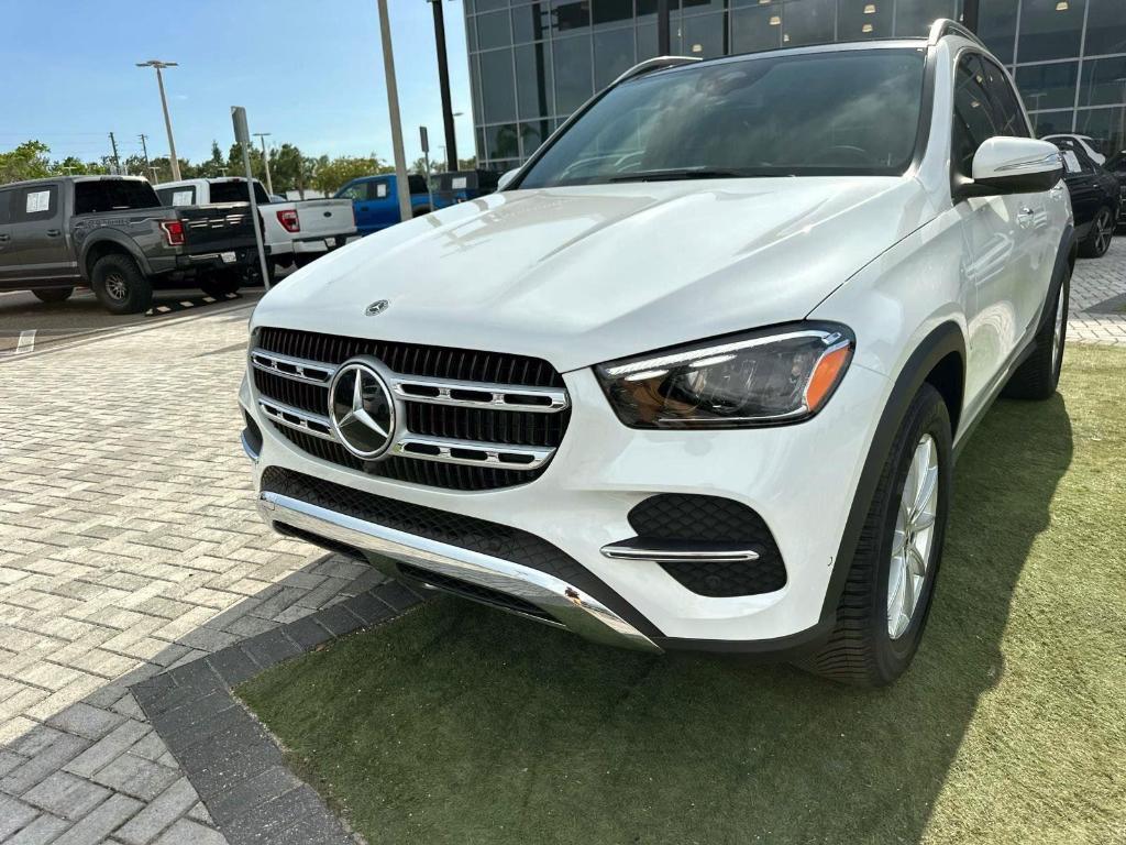 new 2025 Mercedes-Benz GLE 350 car, priced at $72,875