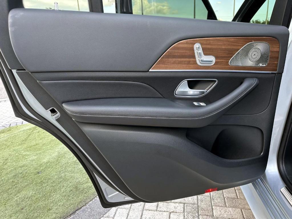 used 2025 Mercedes-Benz GLS 450 car, priced at $85,365