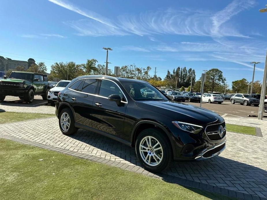 new 2025 Mercedes-Benz GLC 300 car, priced at $52,700