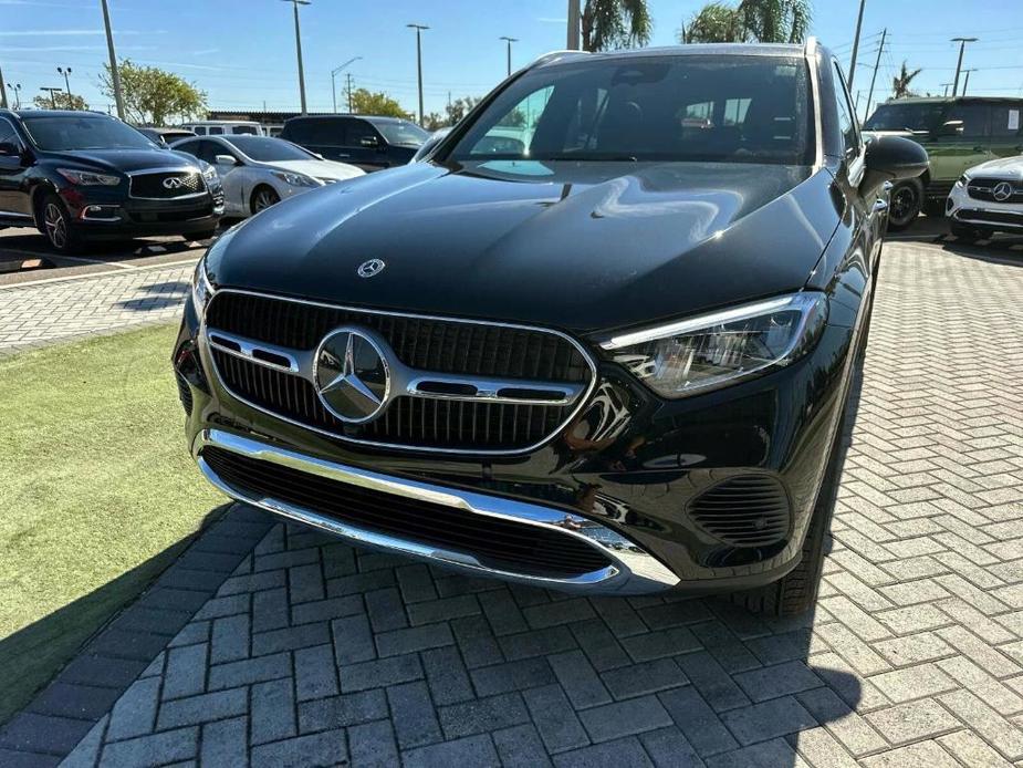 new 2025 Mercedes-Benz GLC 300 car, priced at $52,700