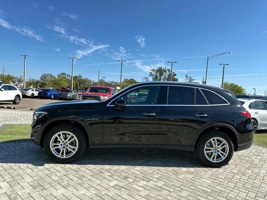 new 2025 Mercedes-Benz GLC 300 car, priced at $52,700