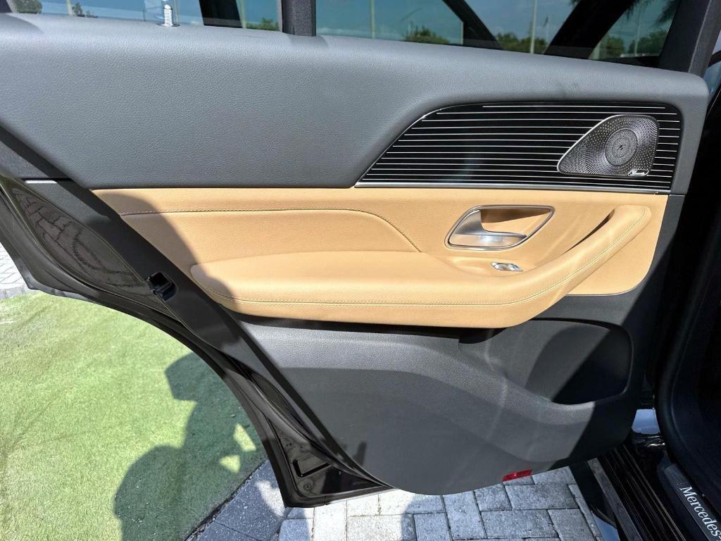 new 2026 Mercedes-Benz GLE 450e car, priced at $86,065