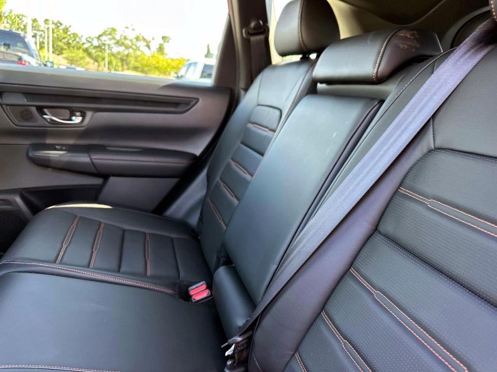 used 2025 Honda CR-V Hybrid car, priced at $34,996
