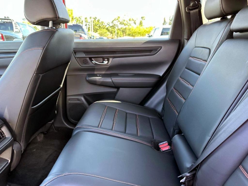 used 2025 Honda CR-V Hybrid car, priced at $34,996