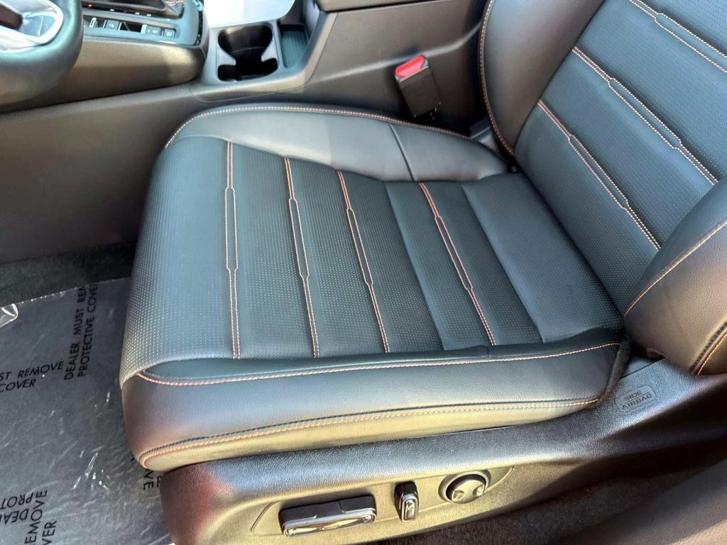 used 2025 Honda CR-V Hybrid car, priced at $34,996