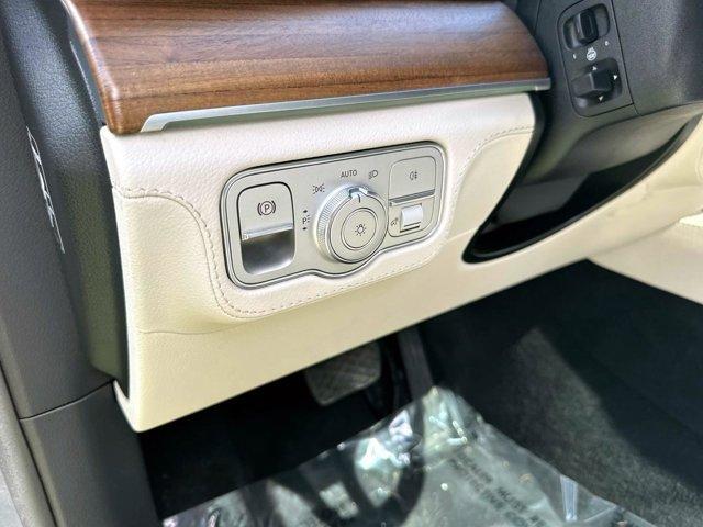 used 2022 Mercedes-Benz GLE 450 car, priced at $56,984