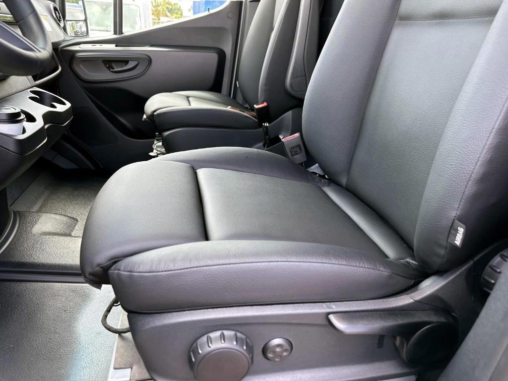 new 2025 Mercedes-Benz Sprinter 2500 car, priced at $66,103