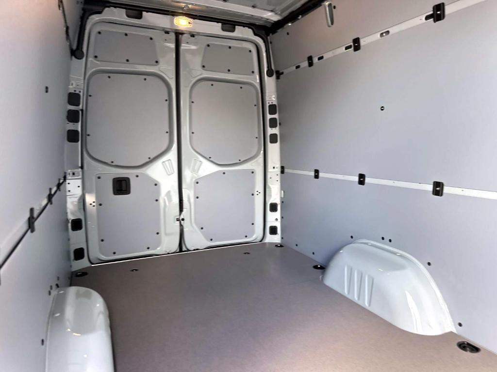 new 2025 Mercedes-Benz Sprinter 2500 car, priced at $66,103