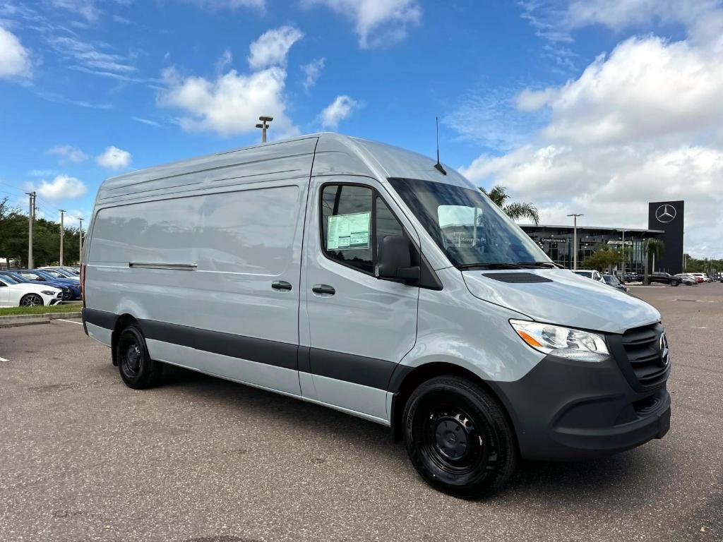 new 2025 Mercedes-Benz Sprinter 2500 car, priced at $66,103